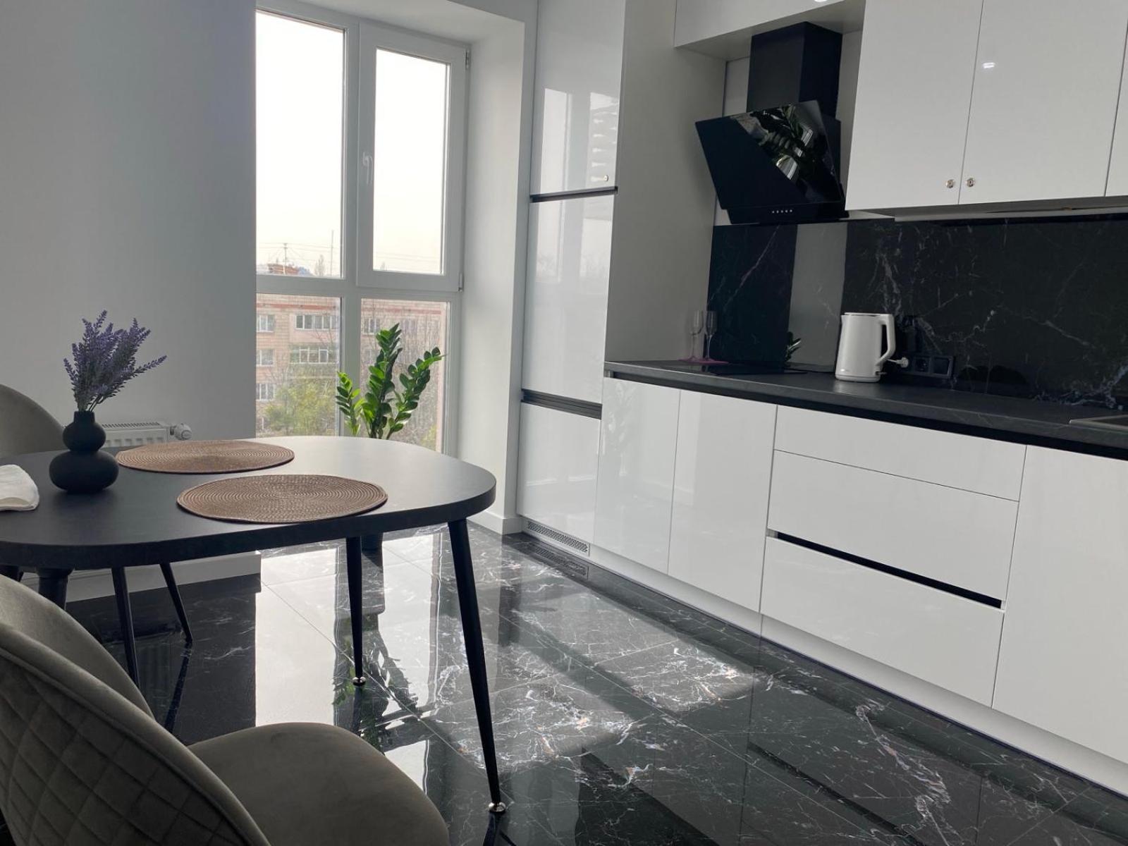 Віп Апартаменти В Районі Автовокзалужк Great House,Жк Арена,Поблизу Обласноі Лікарні Riwne Exterior foto